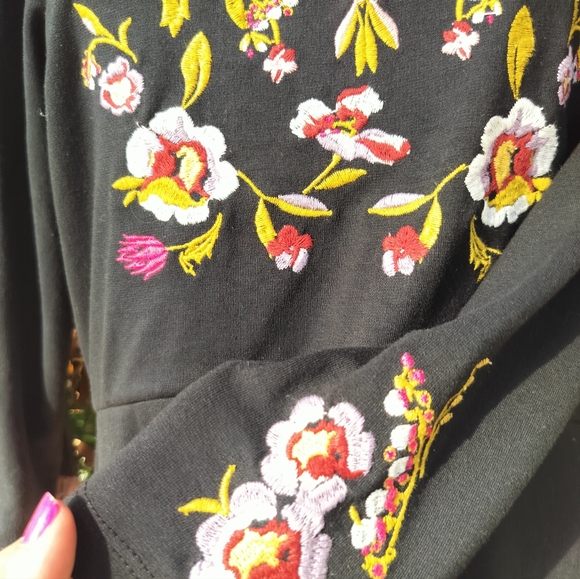 Ann Taylor loft Beautiful black embroidered Bohemian dress size 4 petite - Picture 4 of 9